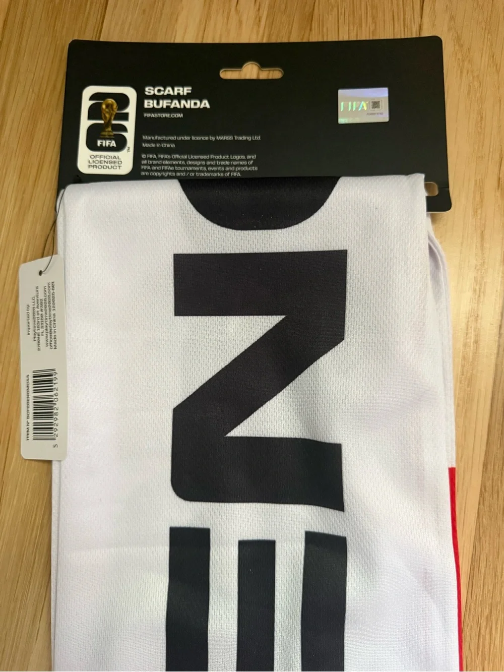 England Soccer World Cup Fan Gear - Fifa Scarf w/ Giant Necklace Red/White (NEW)